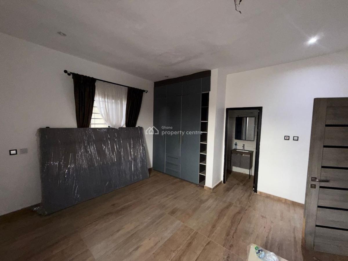 3 Bedrooms, Ashongman Estate, Ga East Municipal, Accra, Semi-detached Duplex for Sale