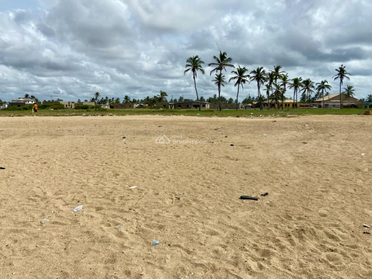 Beachfront Land in Ada Ocanseykope, Ada Foah Ghana  Titled Land, Ada Foah, Ocanseykope-pute Elavanyo Road, Ada Foah, Ada East, Accra, Mixed-use Land for Sale