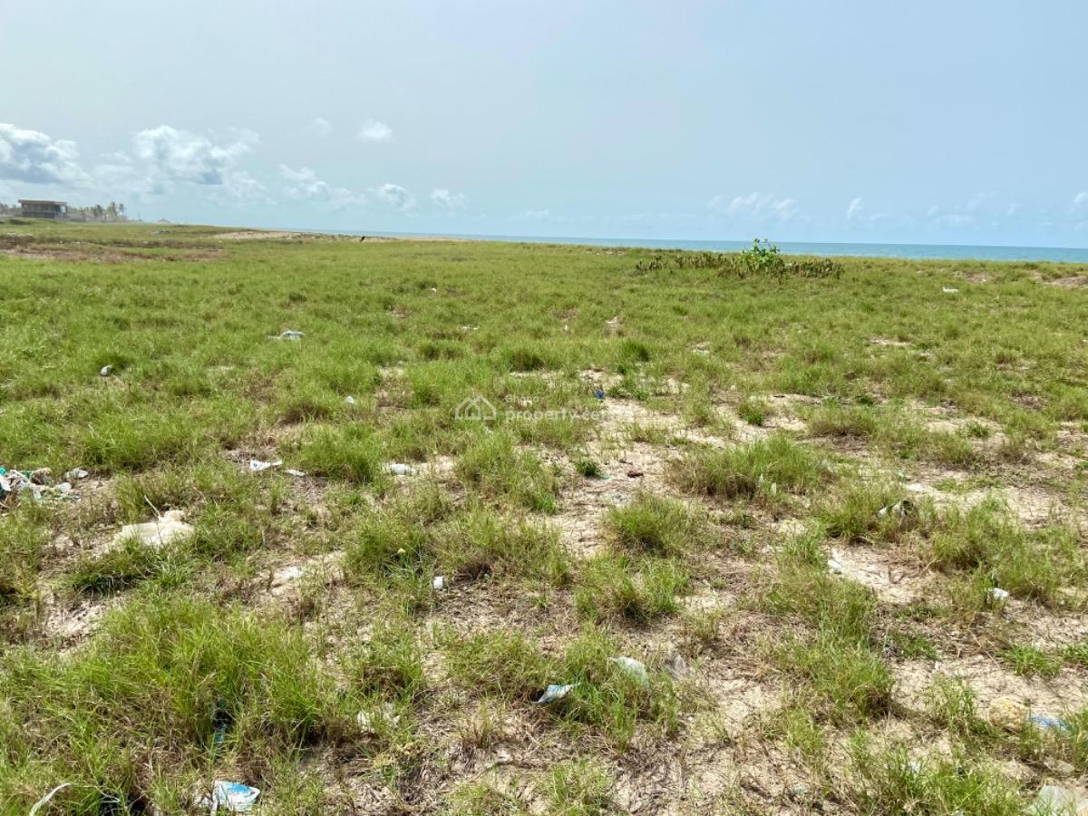 Beachfront Land in Ada Ocanseykope, Ada Foah Ghana  Titled Land, Ada Foah, Ocanseykope-pute Elavanyo Road, Ada Foah, Ada East, Accra, Mixed-use Land for Sale