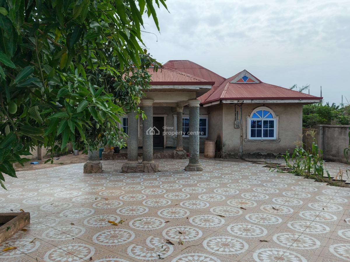 3 Bedrooms, Adankwaame, on Abrepo Barekese Road., Kumasi Metropolitan, Ashanti, House for Sale
