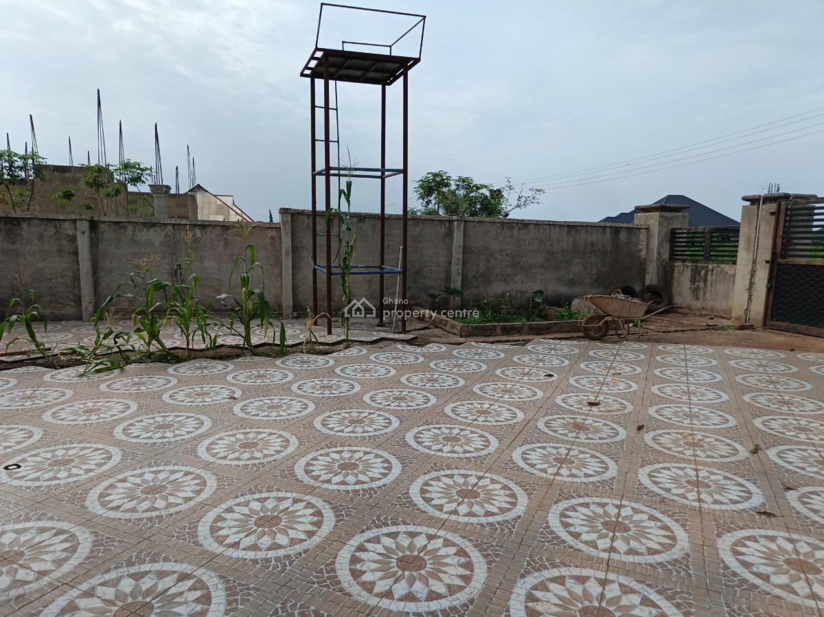 3 Bedrooms, Adankwaame, on Abrepo Barekese Road., Kumasi Metropolitan, Ashanti, House for Sale