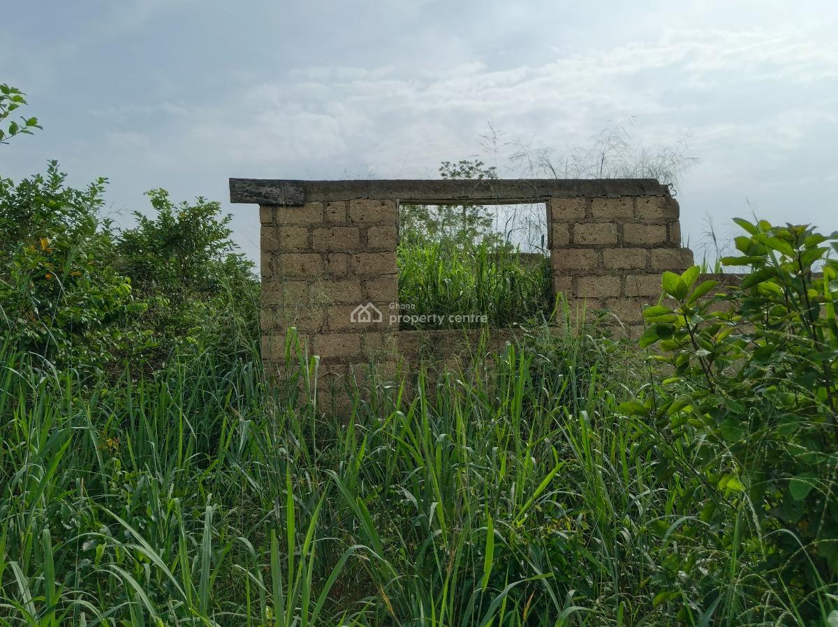 Plot, Adankwaame, on Abrepo Barekese Road, Kumasi Metropolitan, Ashanti, Residential Land for Sale