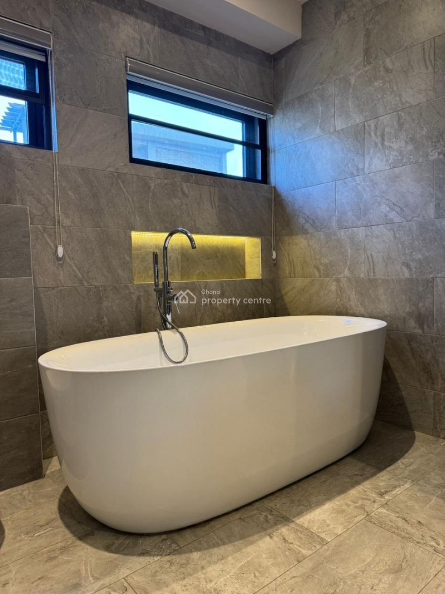 3.5 Bedroom Furnished Townhouse, Airport Residential, Accra Metropolitan, Accra, House for Sale