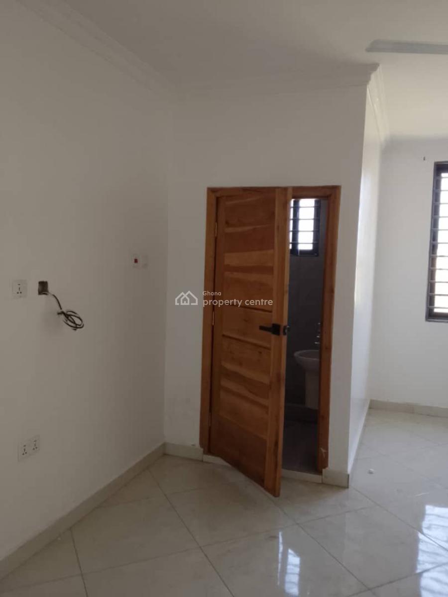Executive2-bedroom Apartment @teshie Bushroad:, Bushroad, Teshie New Town, Accra, Apartment for Rent