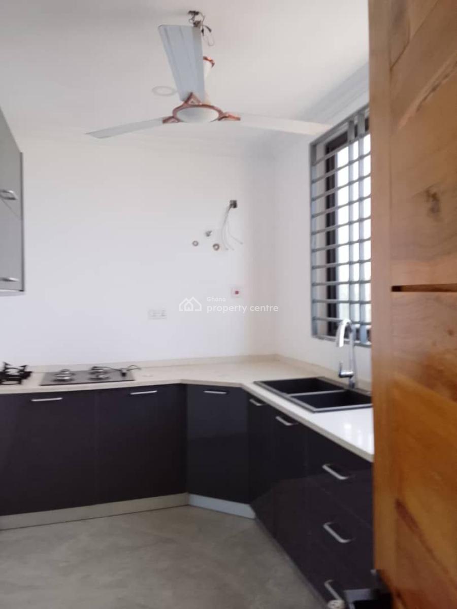 Executive2-bedroom Apartment @teshie Bushroad:, Bushroad, Teshie New Town, Accra, Apartment for Rent