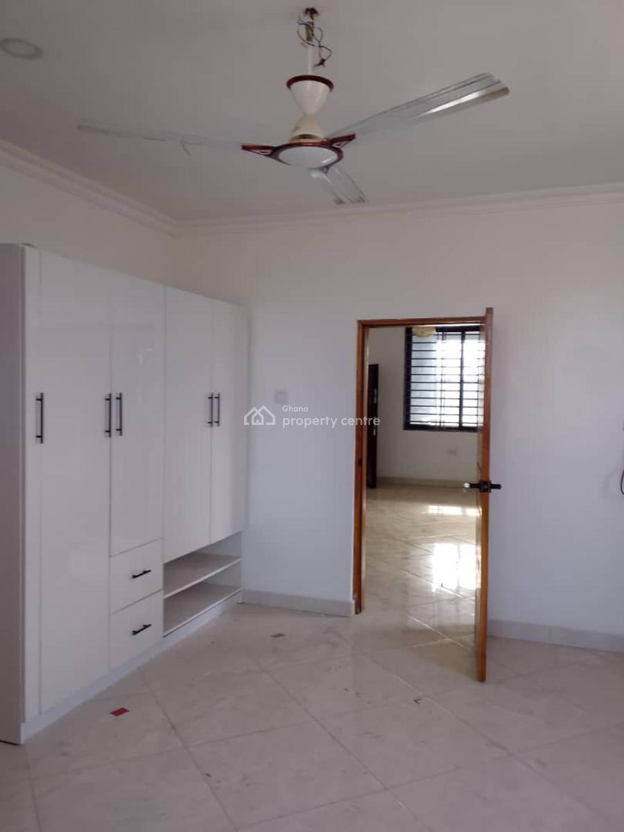 Executive2-bedroom Apartment @teshie Bushroad:, Bushroad, Teshie New Town, Accra, Apartment for Rent