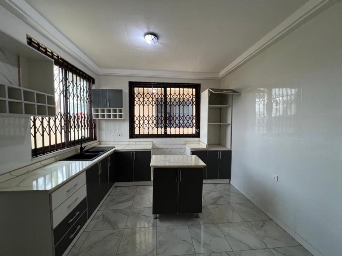 Decent 3-bedroom Semi Detached House @oyarifa:, Oyarifa, La Nkwantanang Madina Municipal, Accra, Semi-detached Duplex for Rent