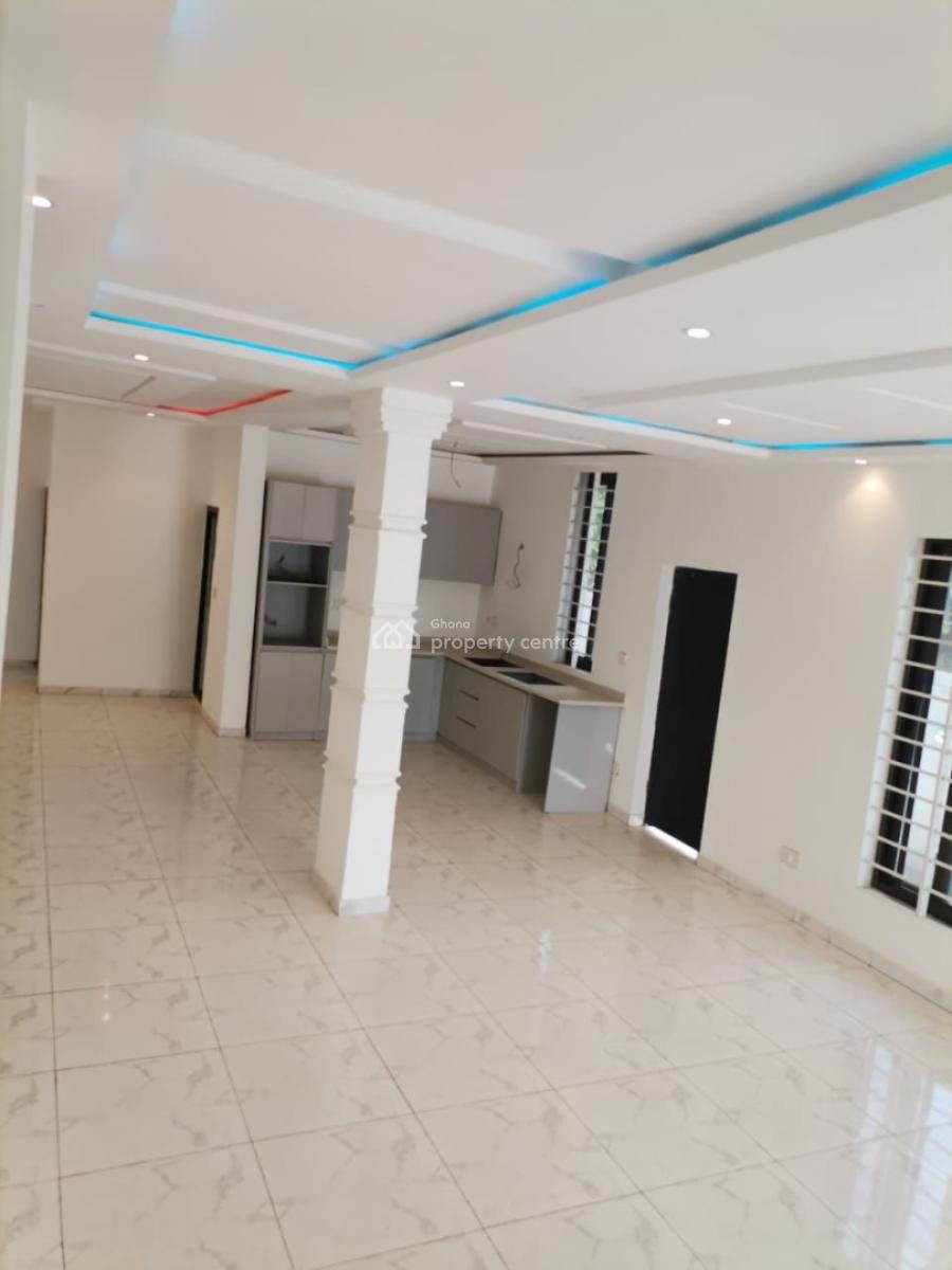 Newly Built 4-beeroom Detached House @oyarifa, Oyarifa, La Nkwantanang Madina Municipal, Accra, Detached Duplex for Rent