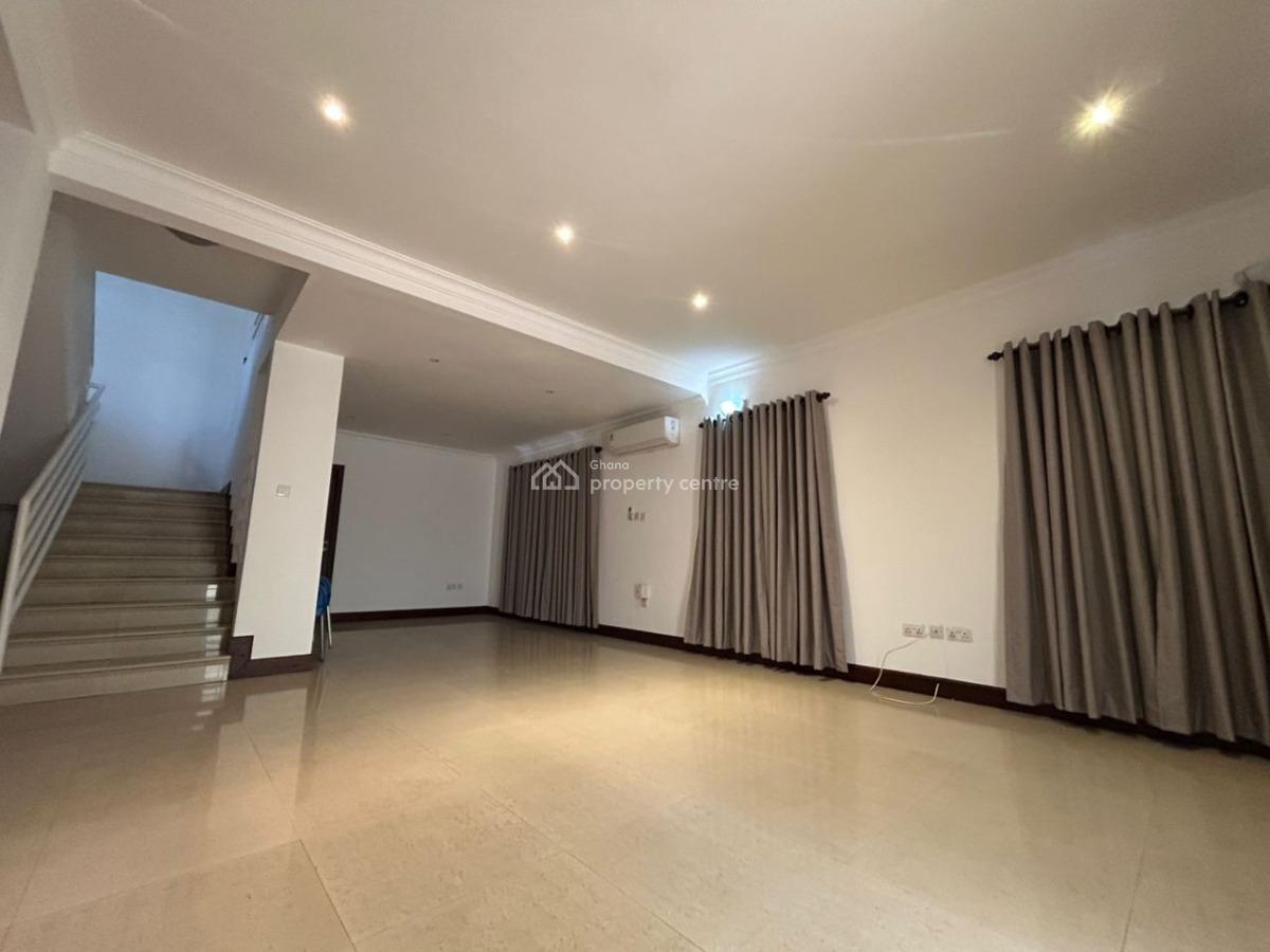 Semi Furnished 4-bedroom Townhouse, Airport Residential Area, Accra, Townhouse for Rent