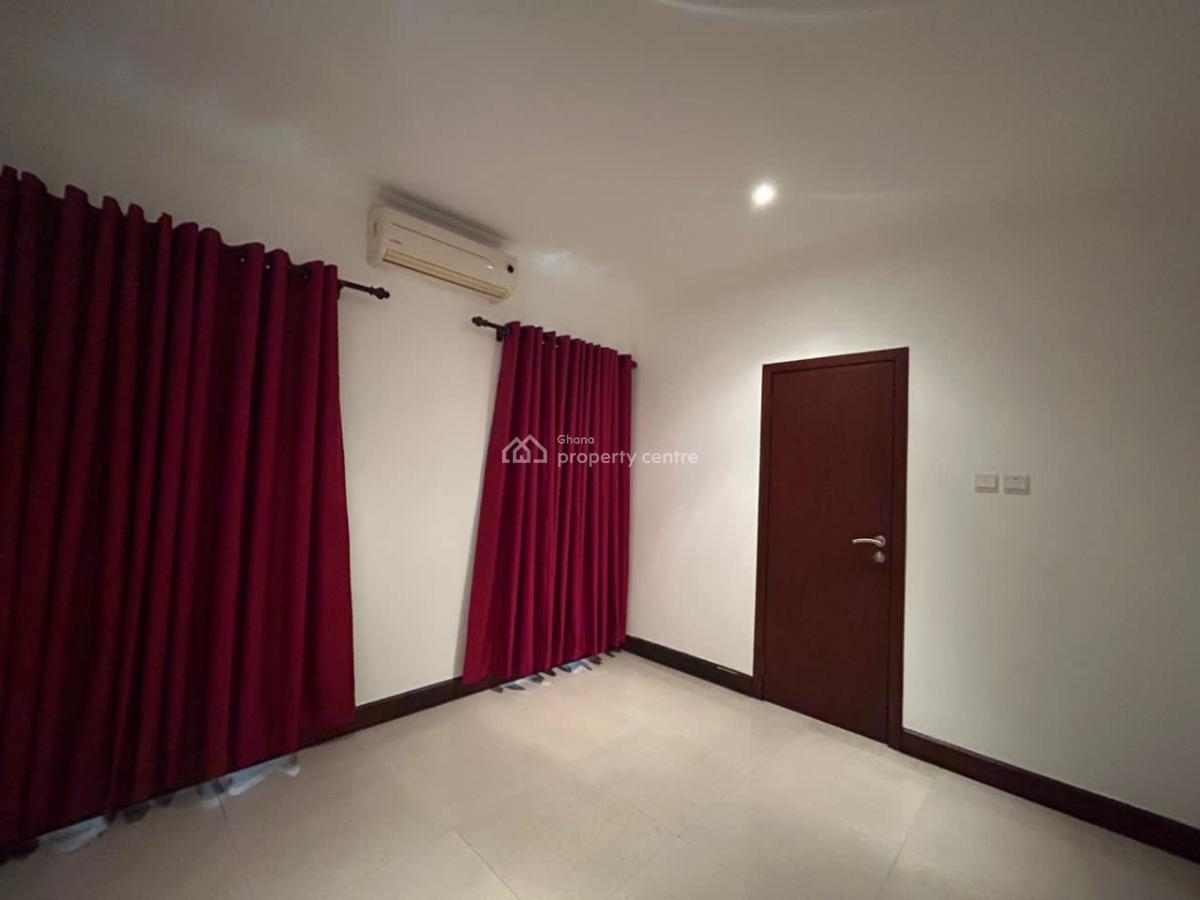 Semi Furnished 4-bedroom Townhouse, Airport Residential Area, Accra, Townhouse for Rent