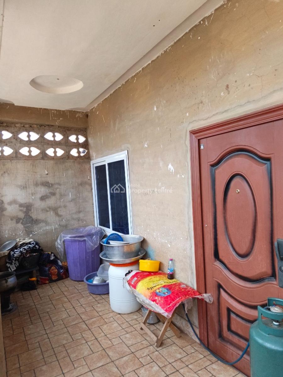 4 Bedrooms House, Nwamasi, Near Kenyasi Abrem., Kumasi Metropolitan, Ashanti, House for Sale
