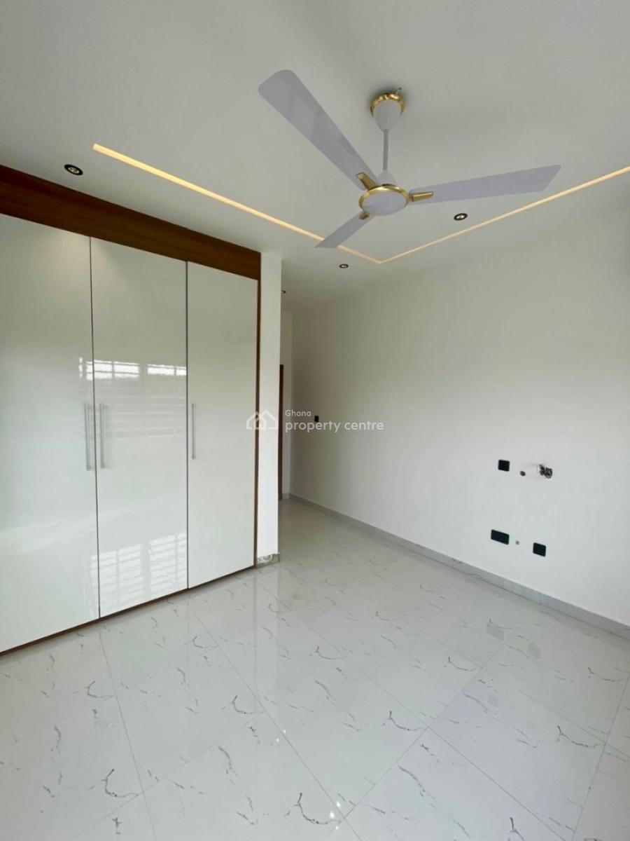 4 Bedroom House, Oyarifa, La Nkwantanang Madina Municipal, Accra, House for Sale