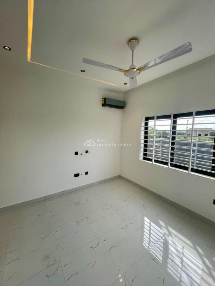 4 Bedroom House, Oyarifa, La Nkwantanang Madina Municipal, Accra, House for Sale