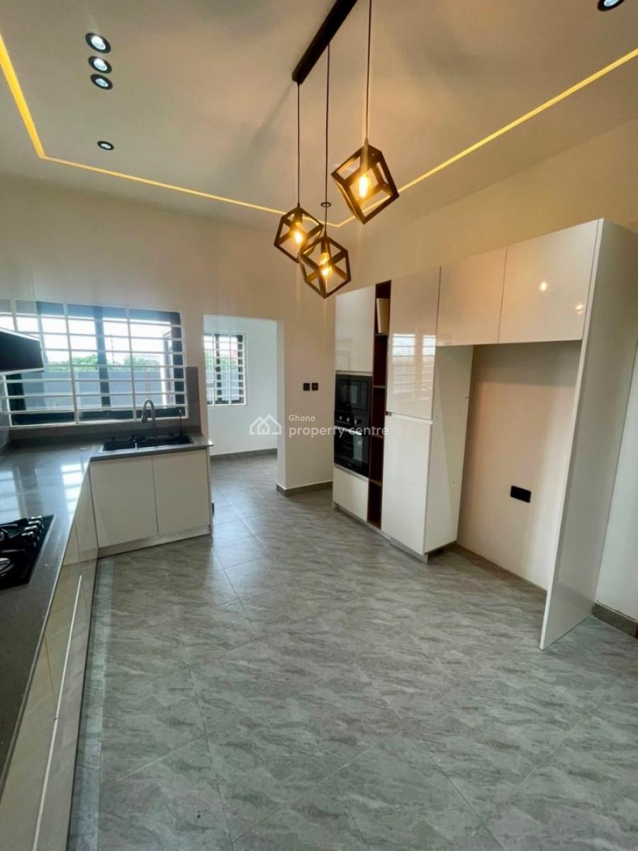 4 Bedroom House, Oyarifa, La Nkwantanang Madina Municipal, Accra, House for Sale