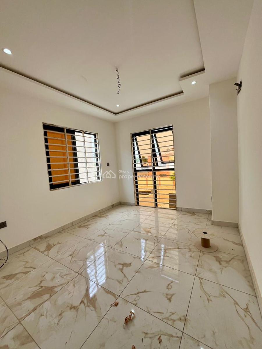 4 Bedroom House, Spintex, Accra, Detached Duplex for Sale