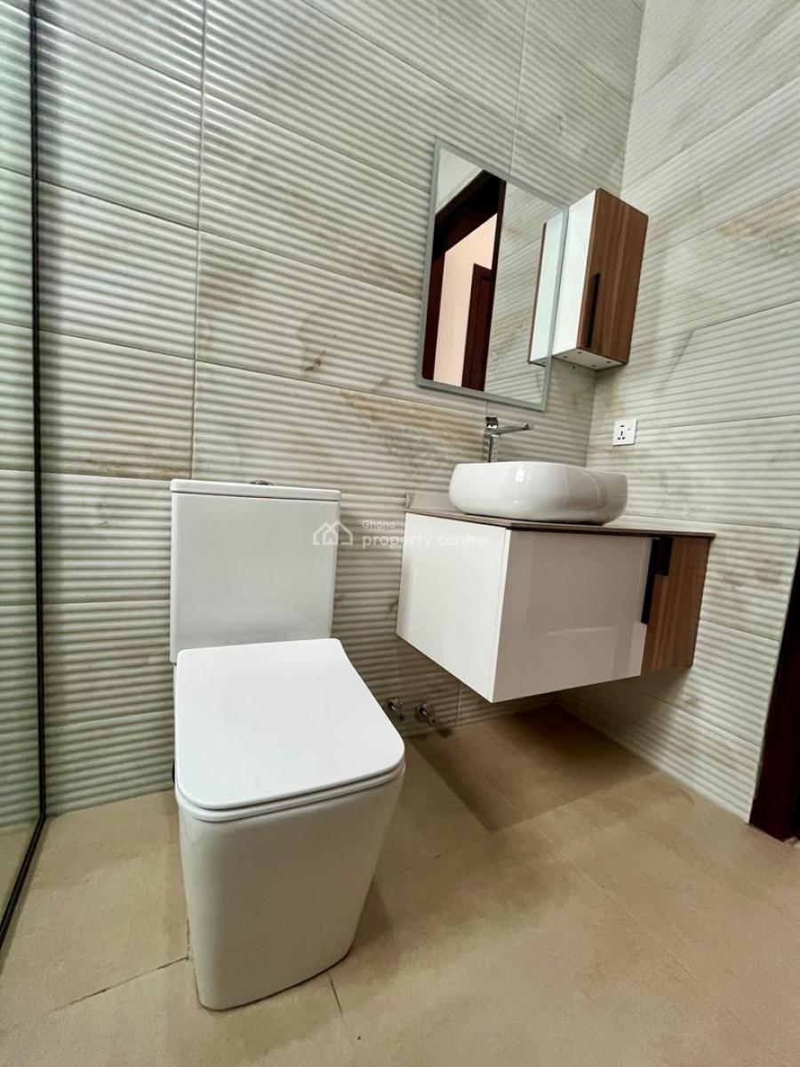 4 Bedroom House with Bq, Sakumono, Tema, Accra, Detached Duplex for Sale