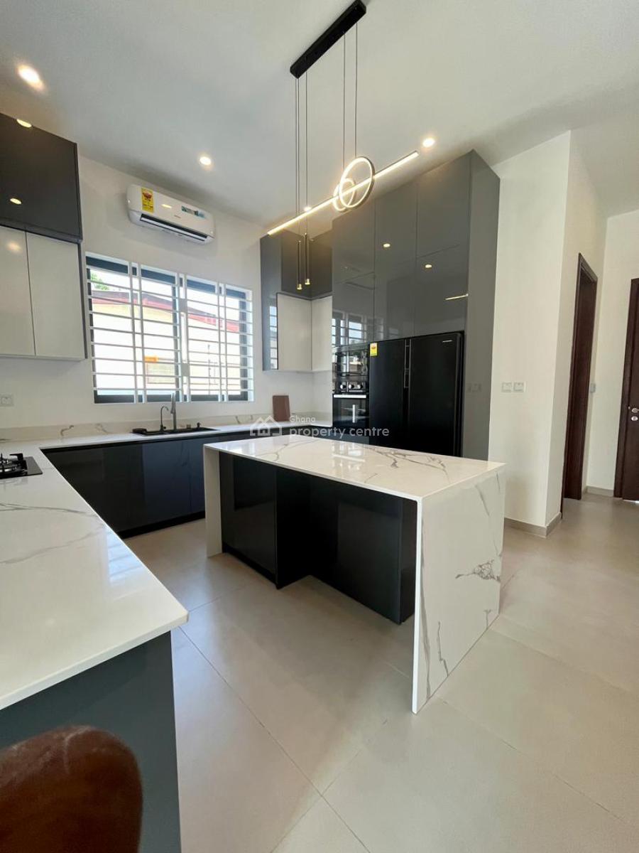 4 Bedroom House with Bq, Sakumono, Tema, Accra, Detached Duplex for Sale