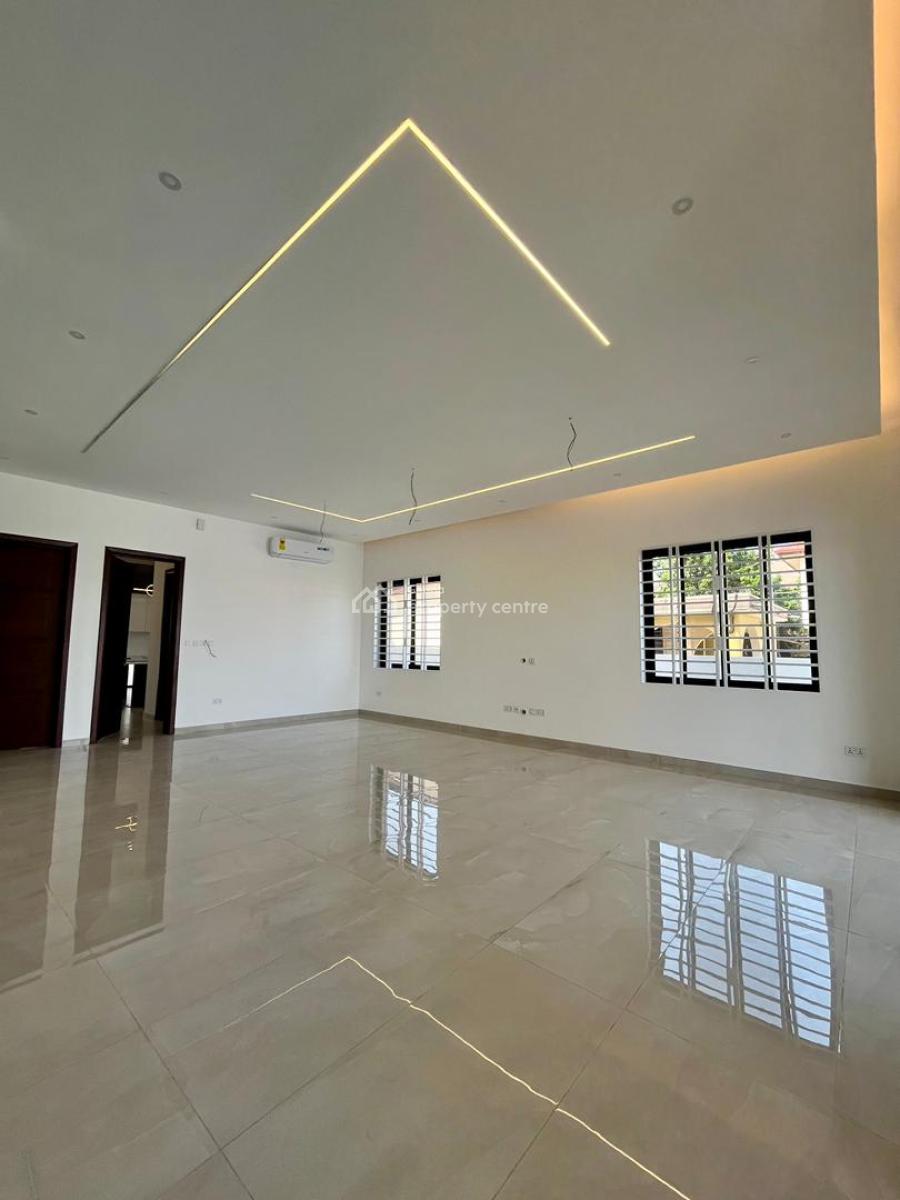 4 Bedroom House with Bq, Sakumono, Tema, Accra, Detached Duplex for Sale