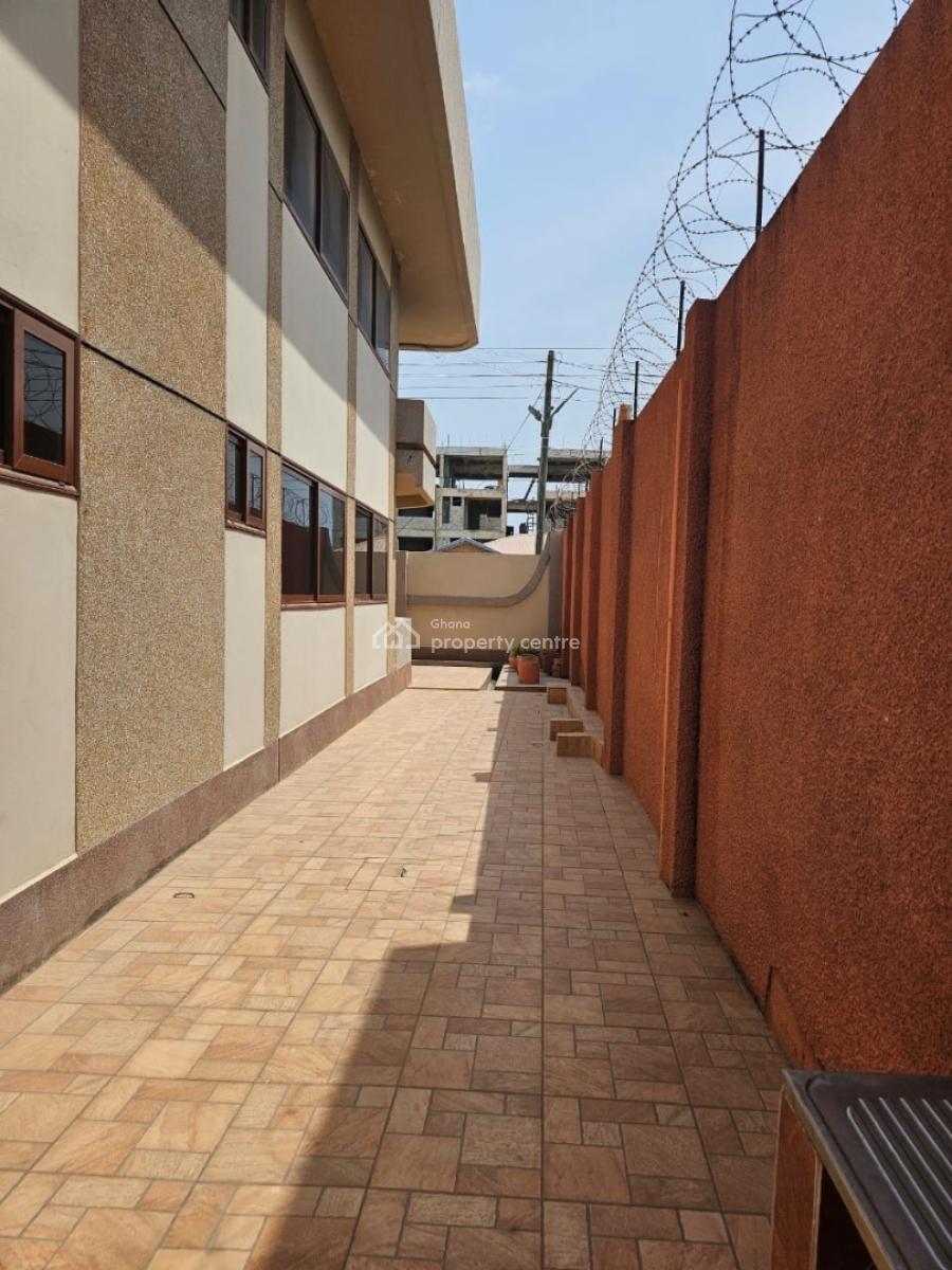 7 Bedrooms at Achimota, Maple Leafs Area, Achimota, Accra, Detached Duplex for Sale
