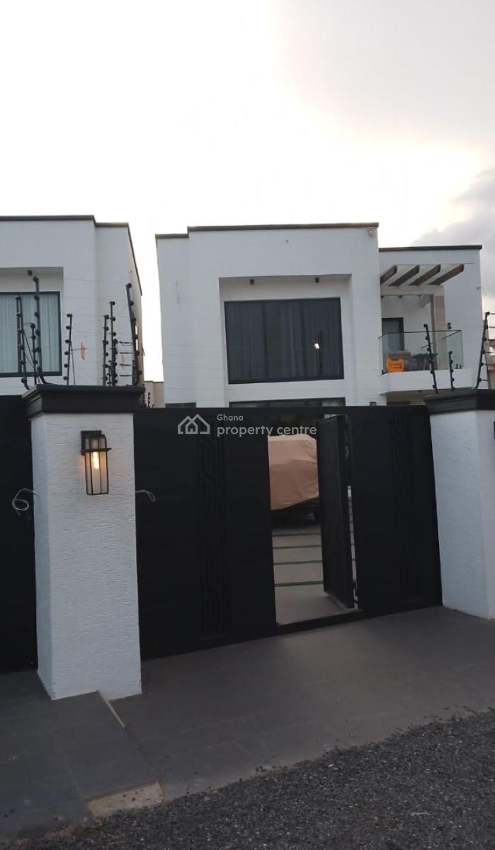 3 Bedroom House with Boys Quarters and Beautiful Gardens., Tse Addo Burma Hills, Tse Addo, Accra, Detached Duplex for Sale