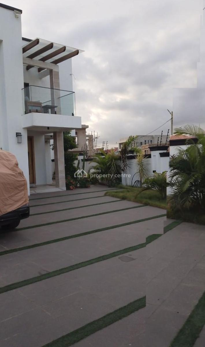 3 Bedroom House with Boys Quarters and Beautiful Gardens., Tse Addo Burma Hills, Tse Addo, Accra, Detached Duplex for Sale