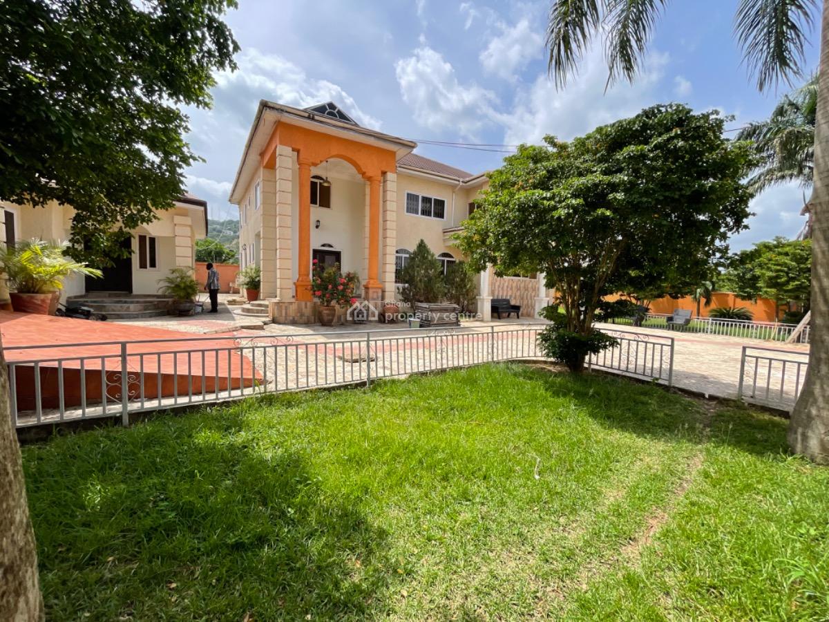 5 Bedrooms House with 2 Bedrooms Boys Quarters, Ayi Mensah, Oyarifa, La Nkwantanang Madina Municipal, Accra, Detached Duplex for Sale