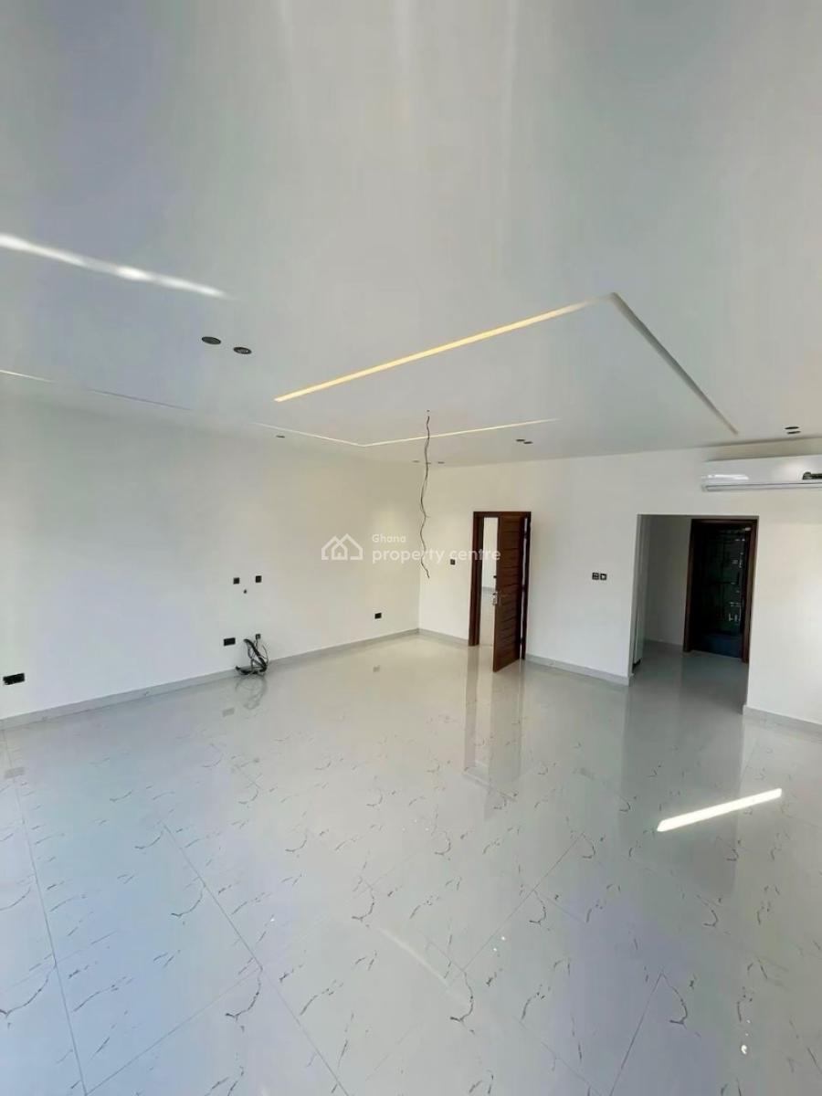 4 Bedroom House with 1 Boys Quarters, Oyarifa, La Nkwantanang Madina Municipal, Accra, House for Sale