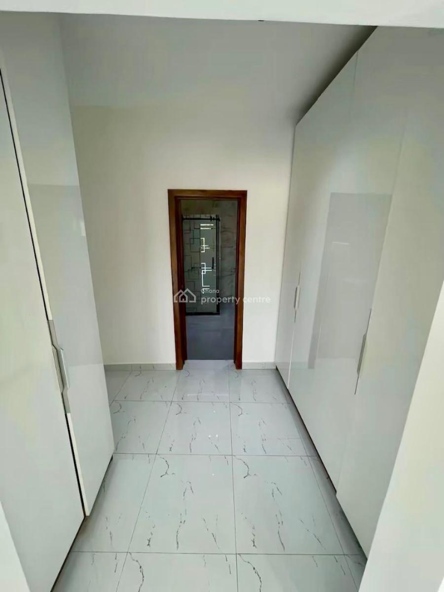 4 Bedroom House with 1 Boys Quarters, Oyarifa, La Nkwantanang Madina Municipal, Accra, House for Sale