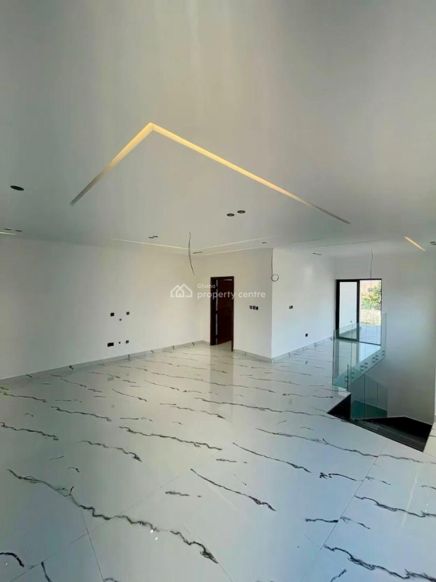 4 Bedroom House with 1 Boys Quarters, Oyarifa, La Nkwantanang Madina Municipal, Accra, House for Sale