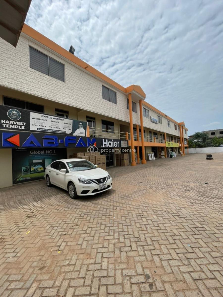 Office Space, Oyarifa, La Nkwantanang Madina Municipal, Accra, Commercial Property for Rent