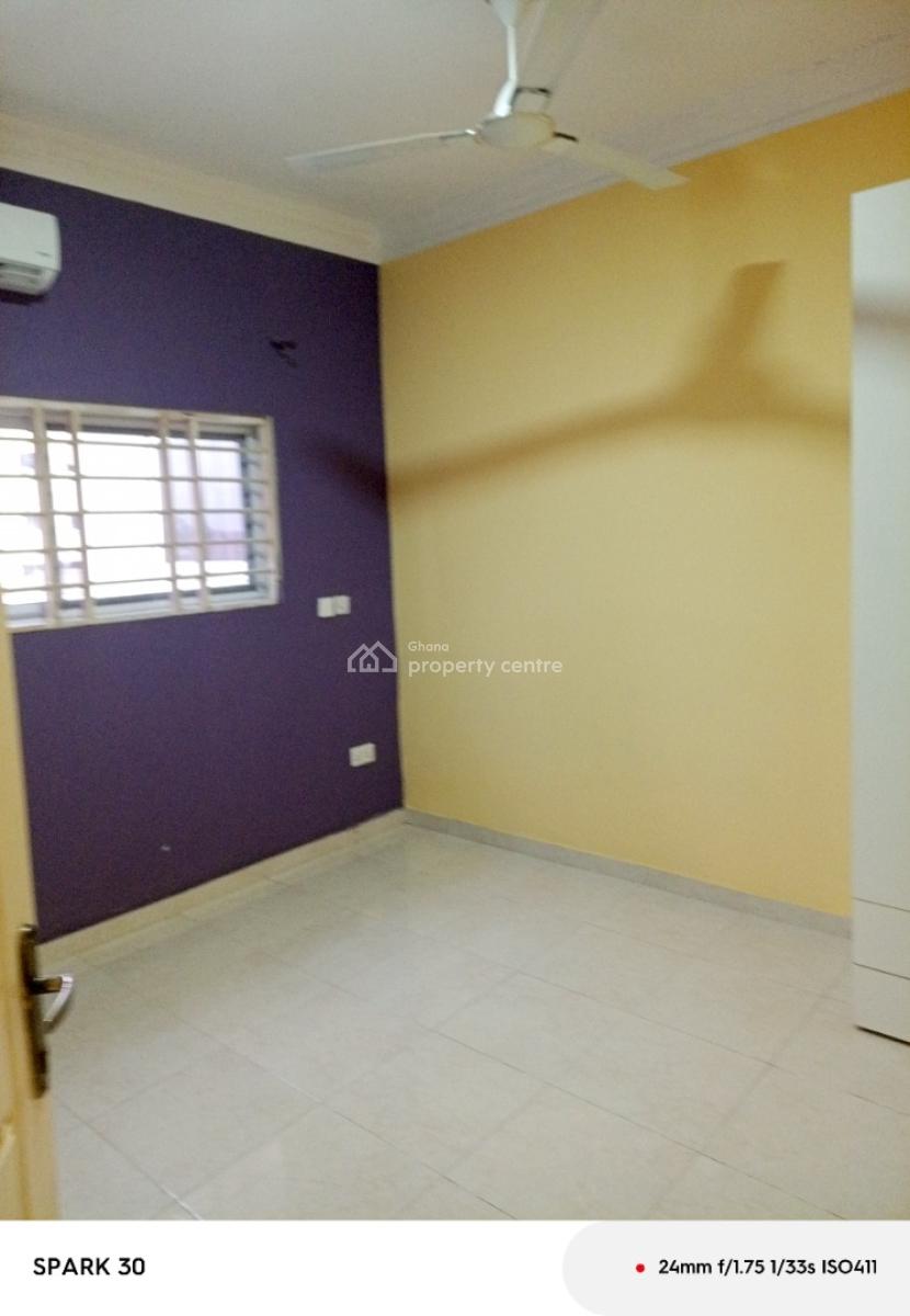 2 Bedrooms Self- Contain, Osu Oxford Street, Osu, Accra, Apartment for Rent