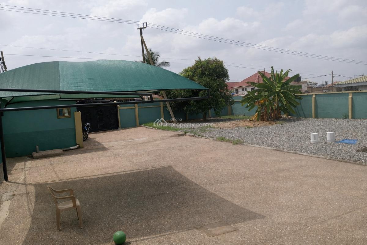 Executive 6 Bedroom, Pokuase (pokoasi), Ga West Municipal, Accra, House for Sale