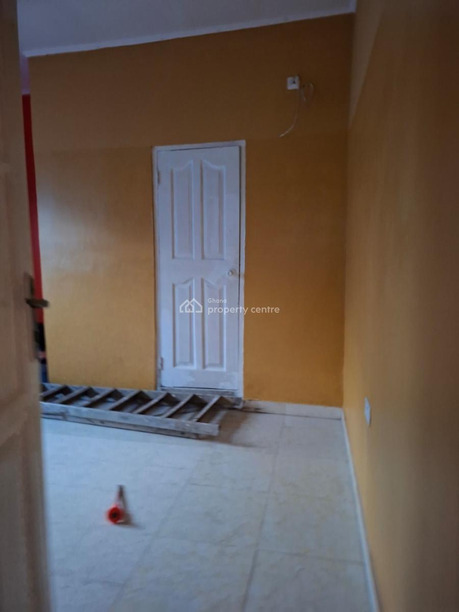 Chamber and Hall Self-contain, Labone G4 Security Company, North Labone, Accra, Apartment for Rent
