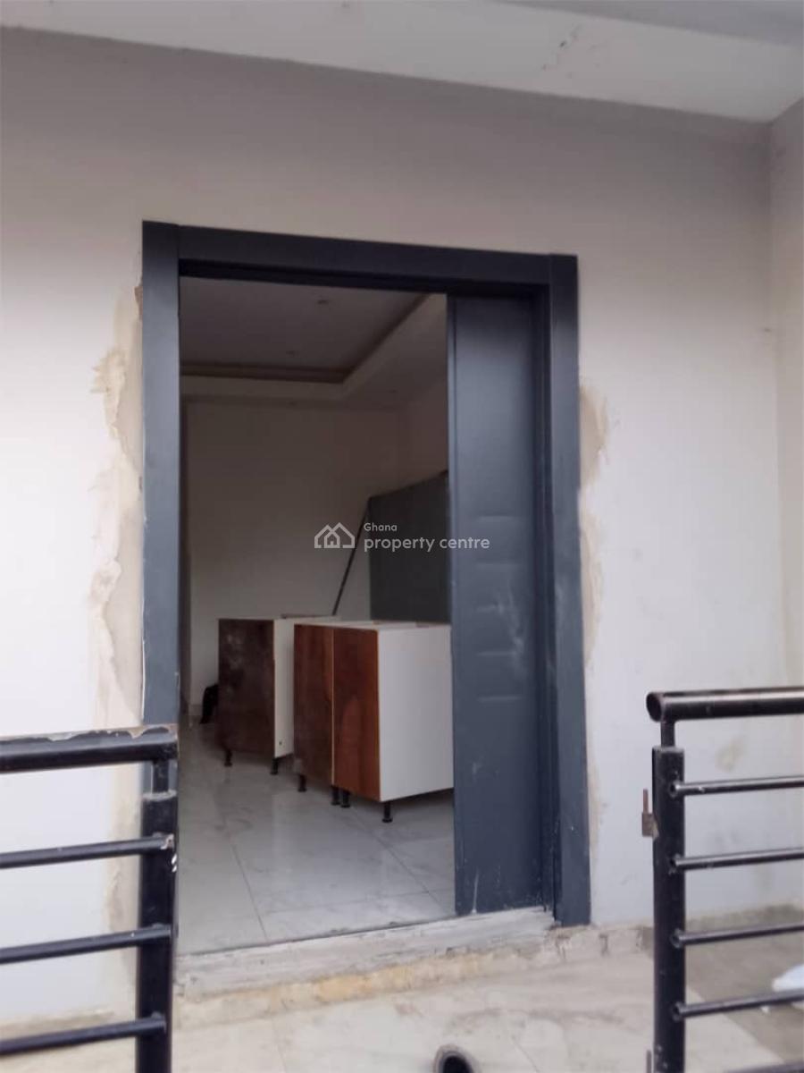 2 Bedroom Self Compound, Tse Addo Round About, Tse Addo, Accra, Apartment for Rent