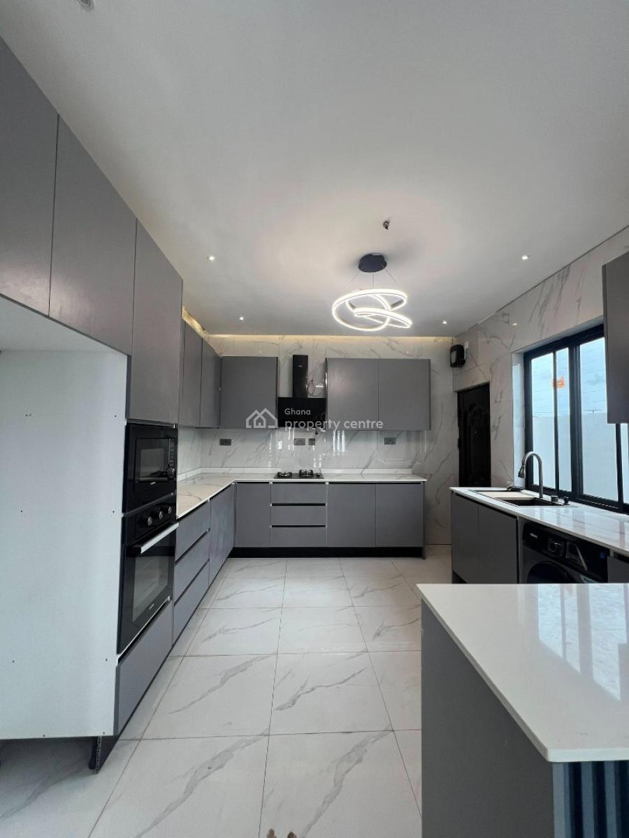Executive 3 Bedrooms, Ashaley Botwe, Adenta Municipal, Accra, House for Sale