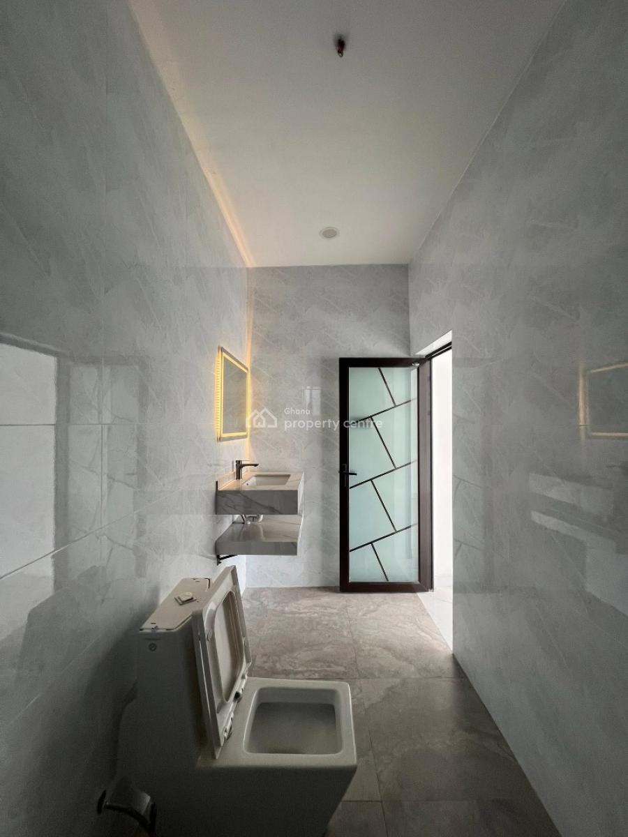 Executive 3 Bedrooms, Ashaley Botwe, Adenta Municipal, Accra, House for Sale