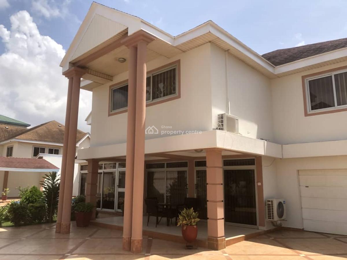 Executive 4 Bedroom House, Osu Oxford Street, Osu, Accra, Apartment for Rent
