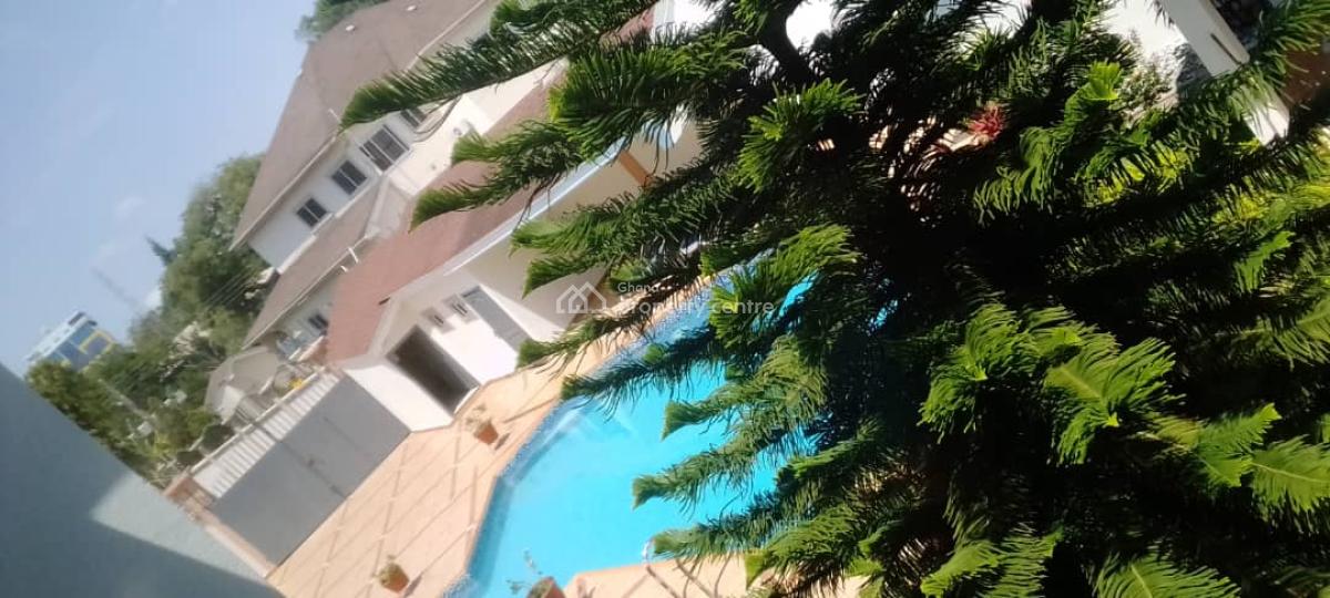 Executive 4 Bedroom House, Osu Oxford Street, Osu, Accra, Apartment for Rent