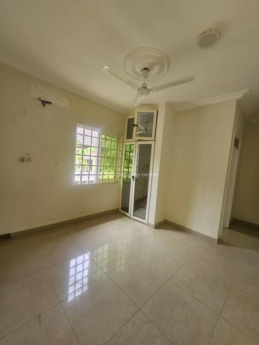 4 Bedroom House at East Airport, East Airport, East Airport, Airport Residential Area, Accra, Detached Duplex for Rent