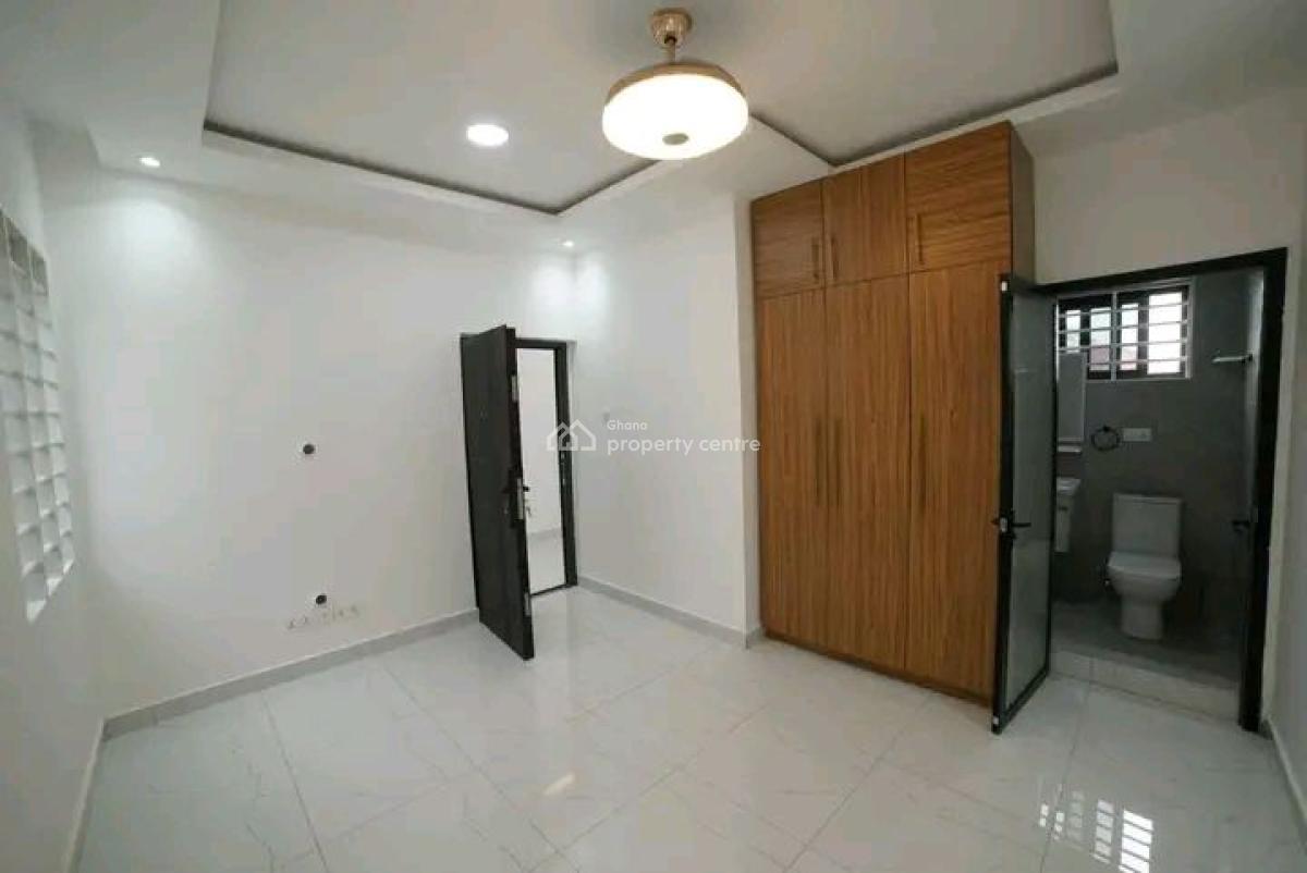 Modern 2-bedoom House @ashalley Botwe, Ashaley Botwe, Adenta Municipal, Accra, Terraced Duplex for Sale