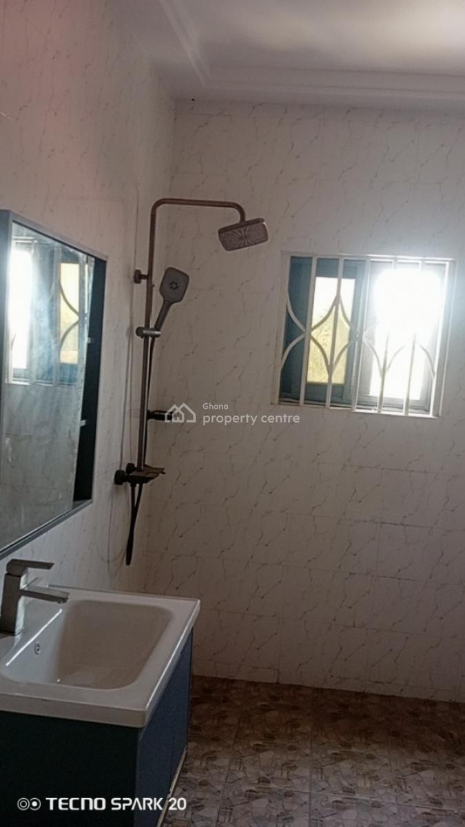 2 Master Bedrooms with Visitors Room, Westland, Haatso, Haatso, Ga East Municipal, Accra, Apartment for Rent