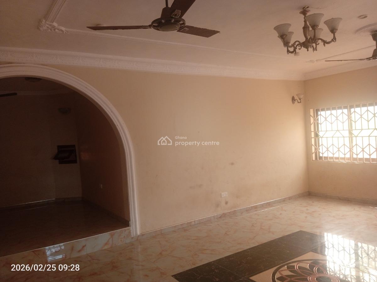 5 Bedrooms Semi Detach House, Kwabenya University Junction, Kwabenya, Ga East Municipal, Accra, House for Rent