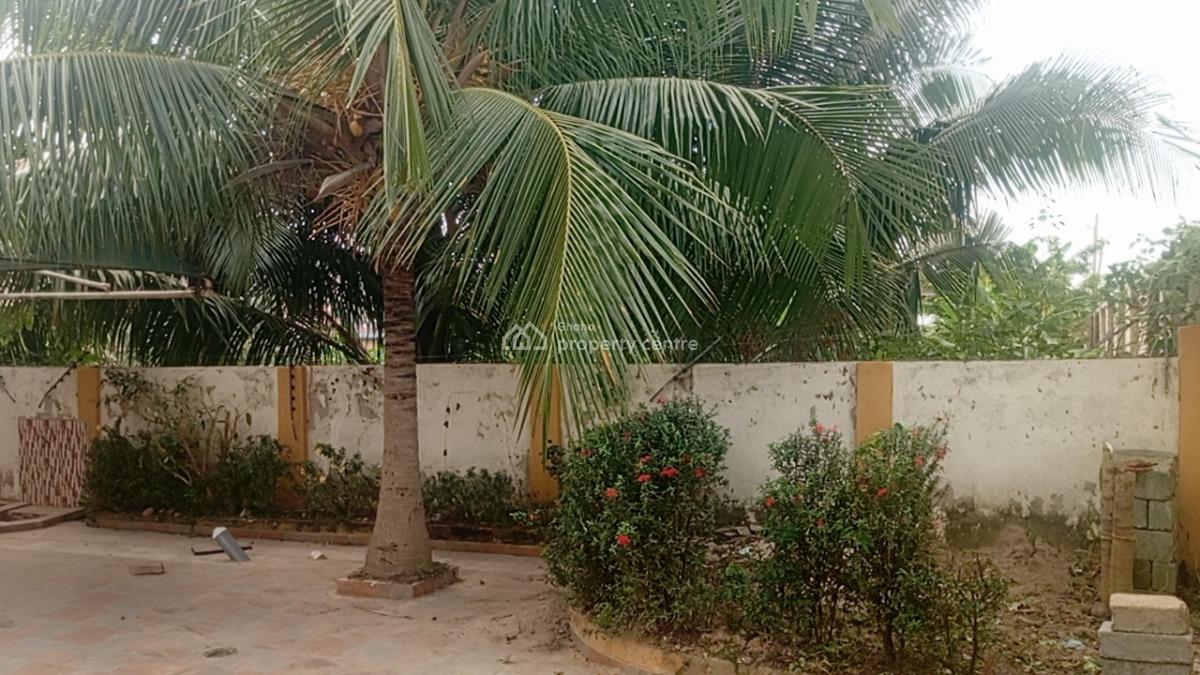 5 Bedrooms Semi Detach House, Kwabenya University Junction, Kwabenya, Ga East Municipal, Accra, House for Rent
