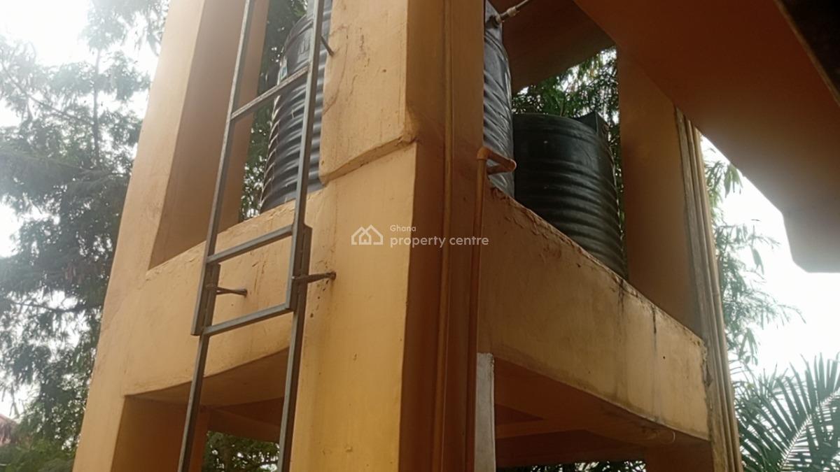 5 Bedrooms Semi Detach House, Kwabenya University Junction, Kwabenya, Ga East Municipal, Accra, House for Rent