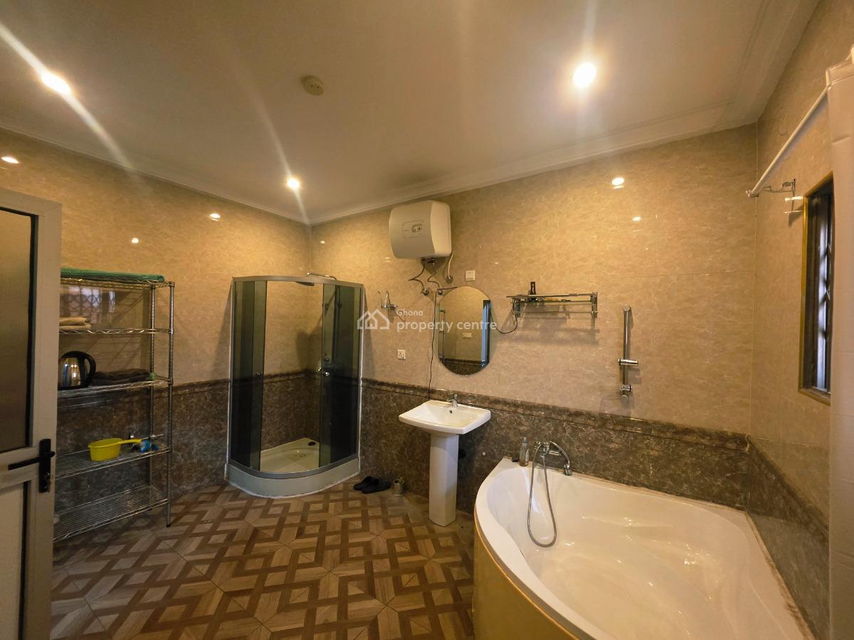 5 Bedroom House with Boys Quarters at Spintex, Spintex, Accra Metropolitan, Accra, House for Sale