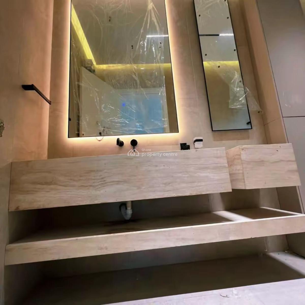 5 Bedroom House with Boys Quarters and Pool at East Legon, East Legon, Accra Metropolitan, Accra, House for Sale