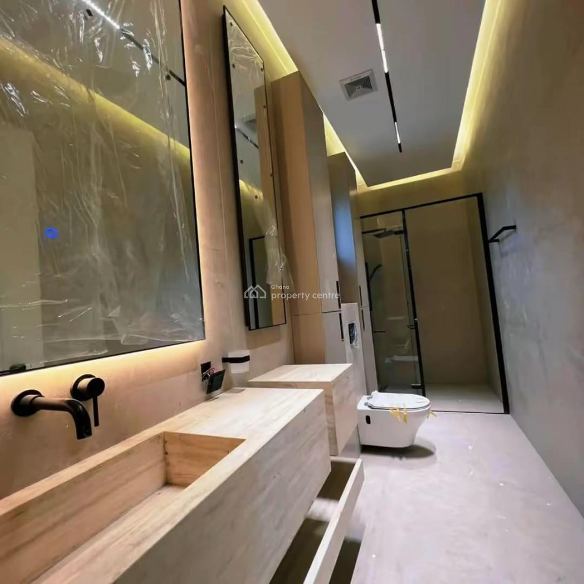 5 Bedroom House with Boys Quarters and Pool at East Legon, East Legon, Accra Metropolitan, Accra, House for Sale