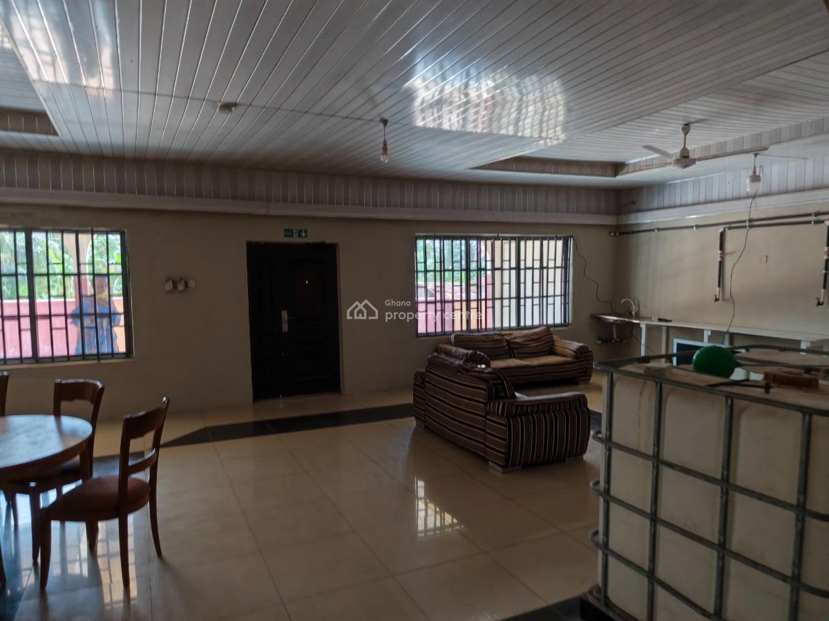 9 Bedrooms House, Abuakwa, Near Sofoline Tanoso., Kumasi Metropolitan, Ashanti, House for Sale