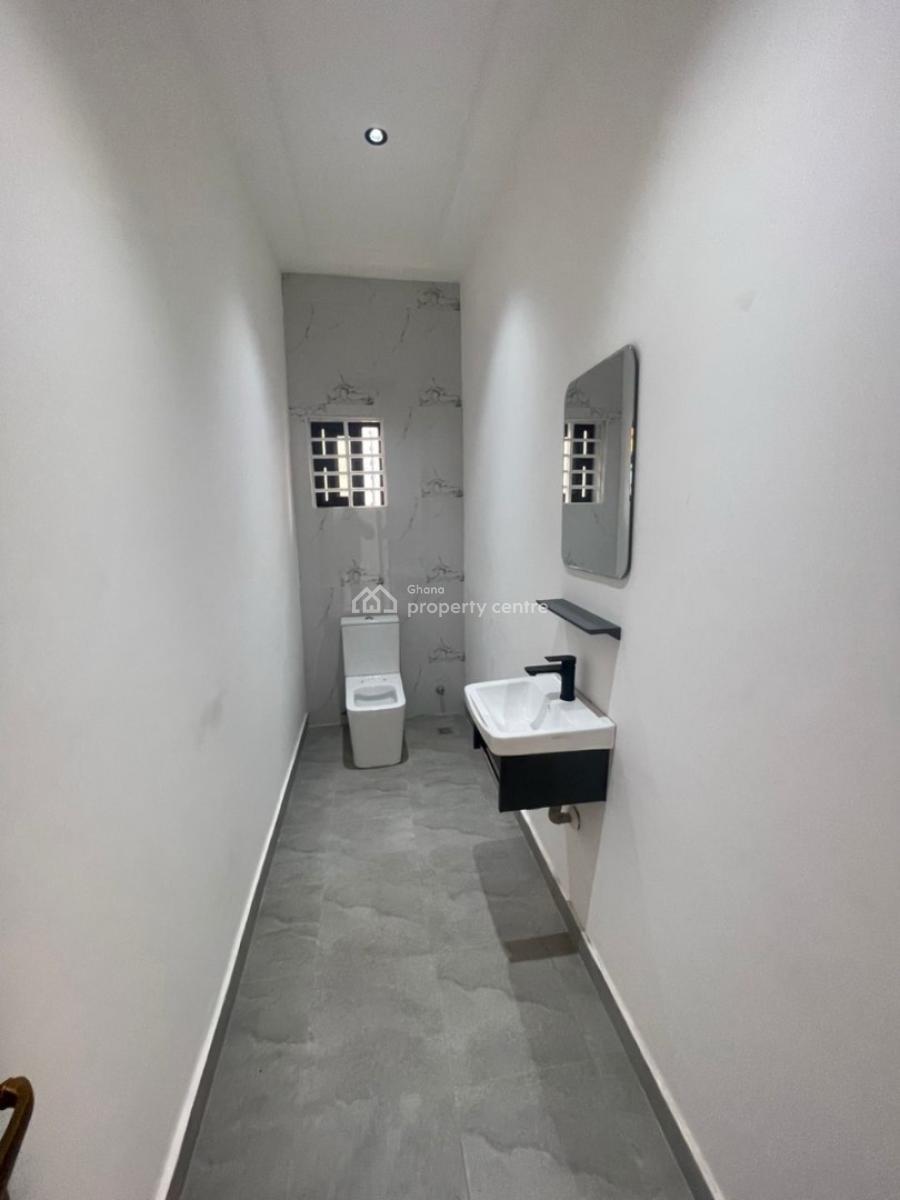 3 Bedrooms House with Boys Quarters, Ayi Mensah, Oyarifa, La Nkwantanang Madina Municipal, Accra, Detached Bungalow for Sale