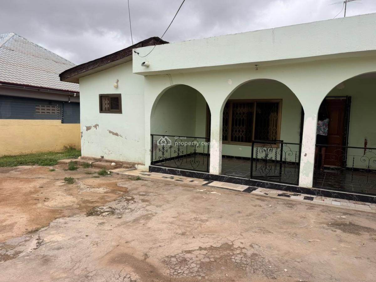2 Bedrooms at Achimota Mile7, Mile7, Achimota, Accra, Detached Bungalow for Rent
